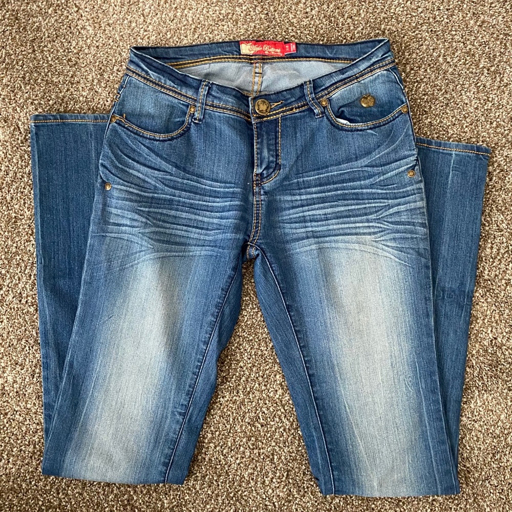 Apple bottom jeans
